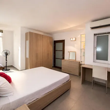 Appartamento 2br Sea View With Terrace & Bbq *