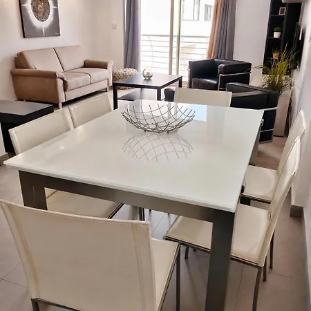 2br Sea View With Terrace & Bbq Appartamento